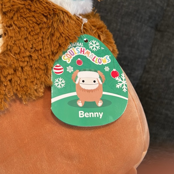 NWT Holiday Benny the Yeti Squishmallow 11” - Picture 2 of 3